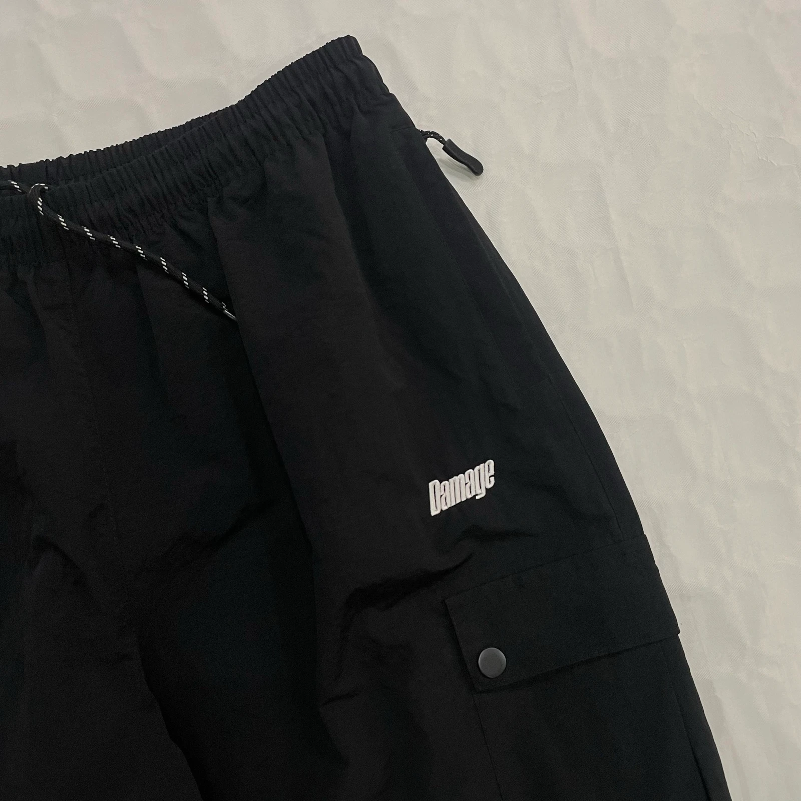 Damage - Cargo Track Pant (Zwart) – photo 3